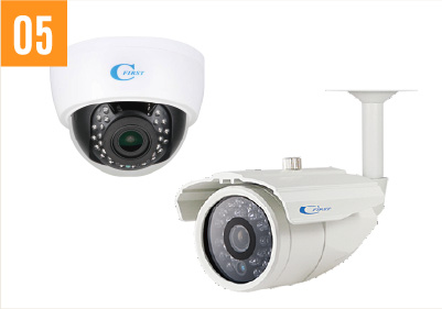 敷地内監視カメラ